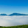 雲海に浮かぶ阿蘇五岳