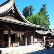 阿蘇神社本殿の写真